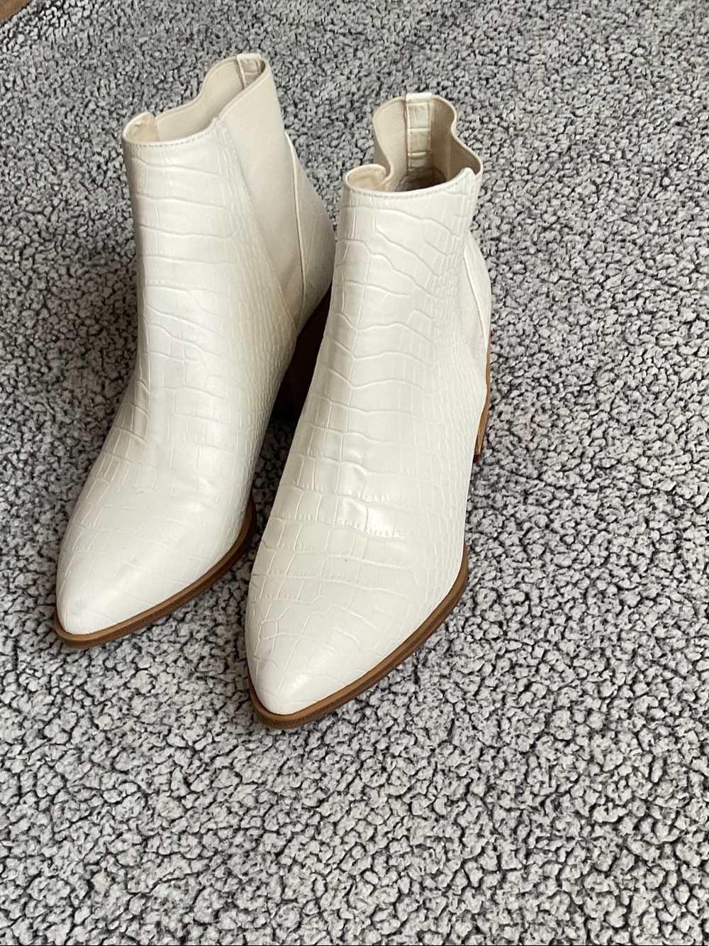 Chinese Laundry White Croc-Embossed Pointed Toe Ankle Booties